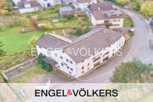 Foto - Haus zum Kaufen in Fischbachtal 395.000,00 € 650 m²