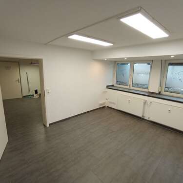 Foto - Büro in Köln 2.250,00 € 129 m² - 2.250,00&nbsp;EUR Kaltmiete, ca.&nbsp; 129,00&nbsp;m&sup2;