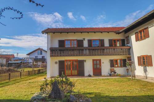 Foto - Haus zum Mieten in Teisendorf 950,00 € 103 m²