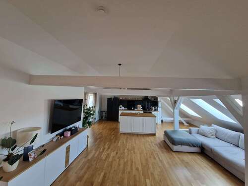 Foto - Wohnung zum Mieten in Leipzig 950,93 € 89.88 m²