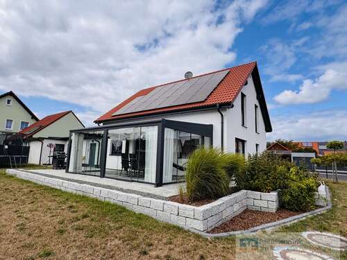 Foto - Haus zum Kaufen in Speichersdorf 580.000,00 € 162 m²