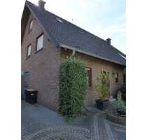 Haus zum Kaufen in Krefeld 430.000,00 € 146.73 m²
