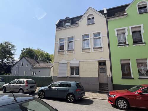 Foto - Haus zum Kaufen in Duisburg 248.500,00 € 180 m²