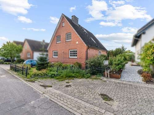Foto - Haus zum Kaufen in Dänischenhagen 495.000,00 € 126.15 m²
