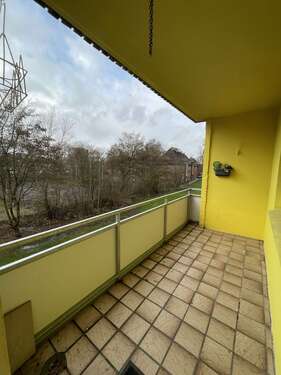 Foto - Wohnung zum Kaufen in Wilhelmshaven 72.000,00 € 64.98 m²