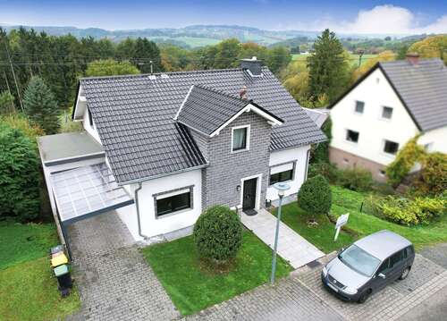Foto - Haus zum Kaufen in Hennef Eulenberg 385.000,00 € 156 m²
