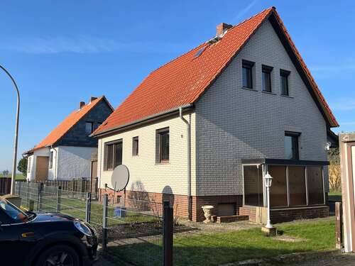 Foto - Haus zum Kaufen in Süpplingen 99.000,00 € 79.5 m²