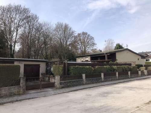 Foto - Haus zum Kaufen in Apolda 320.000,00 € 143 m²