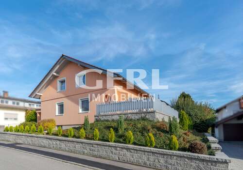 Foto - Haus zum Kaufen in Mitterfels 398.000,00 € 154.06 m²