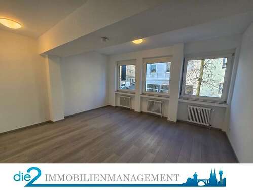 Foto - Wohnung zum Mieten in Velbert 980,00 € 120 m²