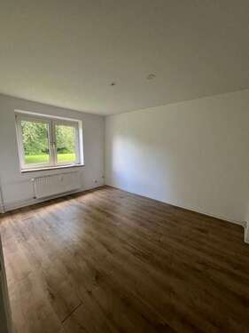 Foto - Wohnung zum Mieten in Büdelsdorf 295,00 € 27.86 m²