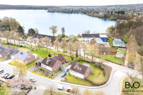 Foto - Haus zum Kaufen in Malente 395.000,00 € 195 m²