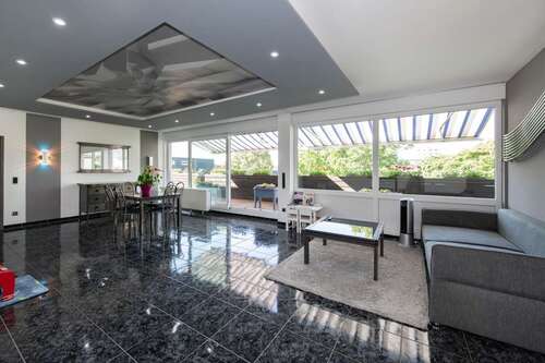Foto - Wohnung zum Kaufen in Krefeld 322.900,00 € 150 m²