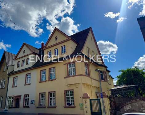 Foto - Haus zum Mieten in Speyer 2.800,00 € 250 m²