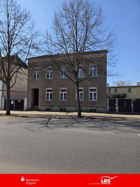 Foto - Haus zum Kaufen in Perleberg 220.000,00 € 200 m²