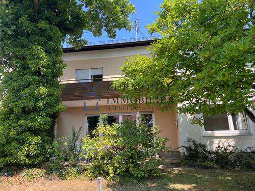 Foto - Haus zum Kaufen in Backnang 460.000,00 € 200 m²