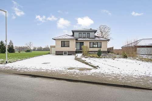 Foto - Haus zum Kaufen in Heinsberg Kempen 295.000,00 € 139.77 m²