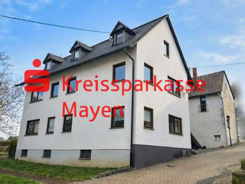 Foto - Haus zum Kaufen in Münstermaifeld 299.000,00 € 332 m²
