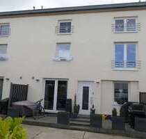 Haus zum Mieten in Erftstadt 1.250,00 € 139 m²