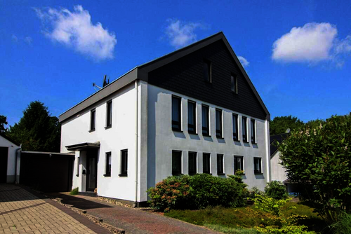 Foto - Haus zum Kaufen in Haan 889.000,00 € 303 m²