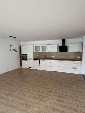 Foto - Wohnung zum Mieten in Tiefenbach 925,00 € 82.39 m²