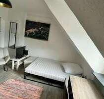 WG-Zimmer in Düsseldorf 700,00 € 14 m²