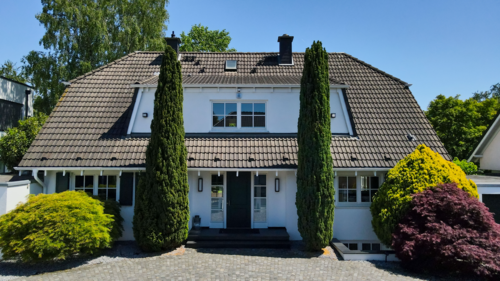 Foto - Haus zum Kaufen in Meerbusch 2.490.000,00 € 340 m²