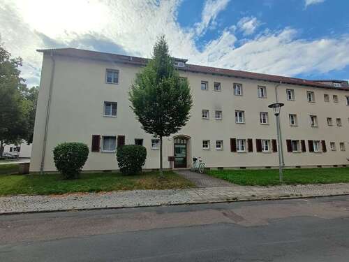 Foto - Wohnung zum Mieten in Merseburg 423,00 € 65 m²