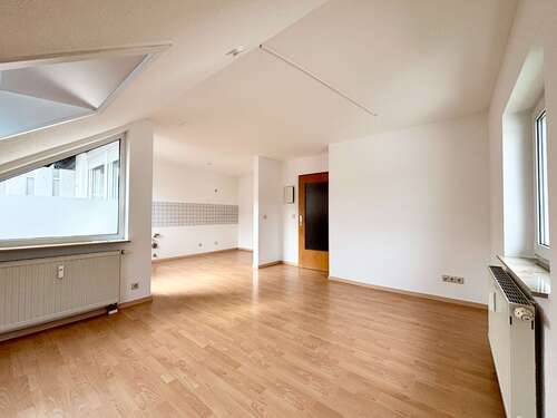 Foto - Wohnung zum Mieten in Chemnitz 320,00 € 44.25 m²