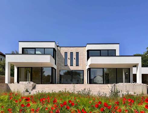 Foto - Haus zum Kaufen in Altdorf 1.600.000,00 € 351.63 m²
