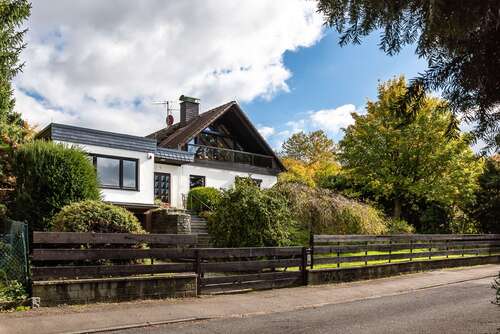 Foto - Haus zum Kaufen in Kelkheim- Eppenhain 749.000,00 € 220 m²