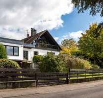 Haus zum Kaufen in Kelkheim- Eppenhain 749.000,00 € 220 m²