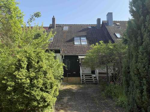 Foto - Haus zum Kaufen in Burgdorf 180.000,00 € 135 m²