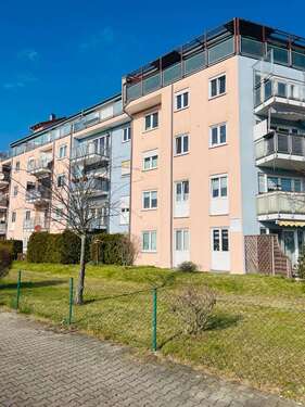 Foto - Wohnung zum Mieten in Radefeld 490,00 € 67 m²