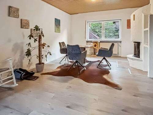Foto - Haus zum Kaufen in Wallhalben 379.000,00 € 215 m²