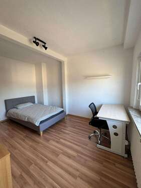 Foto - WG-Zimmer in Düsseldorf 630,00 € 12 m²