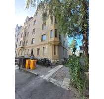 Haus zum Kaufen in Augsburg 1.950.000,00 € 916 m²