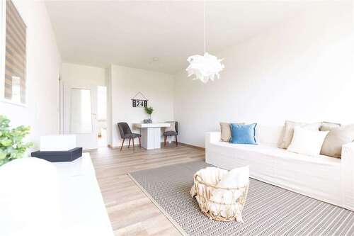 Foto - Wohnung zum Mieten in Reichenbach 155,43 € 41.56 m²