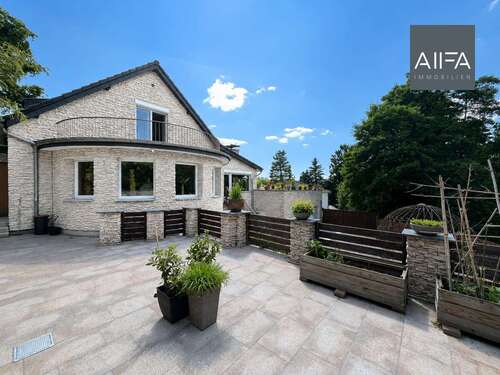 Foto - Haus zum Kaufen in Würselen 789.000,00 € 230 m²