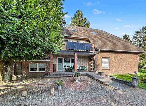 Foto - Haus zum Kaufen in Barßel 449.000,00 € 244.85 m²