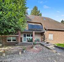 Haus zum Kaufen in Barßel 449.000,00 € 244.85 m²