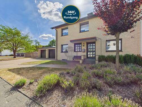 Foto - Haus zum Kaufen in Herzebrock-Clarholz 495.000,00 € 195 m²