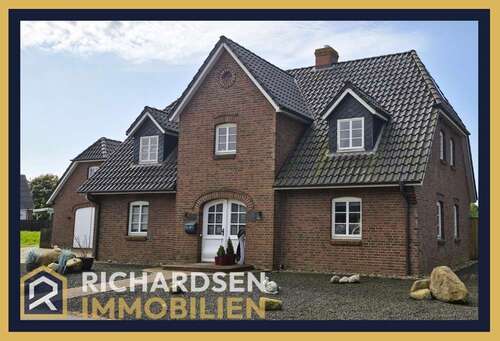 Foto - Haus zum Kaufen in Neukirchen 519.000,00 € 251.76 m²