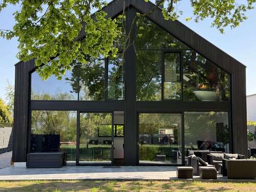 Foto - Haus zum Kaufen in Isernhagen 1.474.500,00 € 295 m²