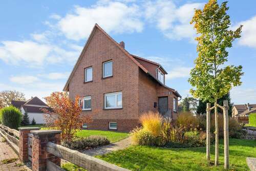 Foto - Haus zum Kaufen in Garbsen 420.000,00 € 154 m²