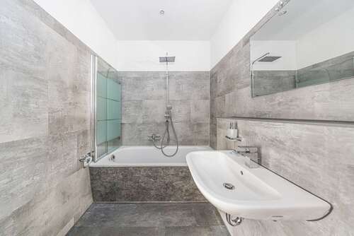 Foto - Wohnung zum Mieten in Magdeburg 849,00 € 74 m²