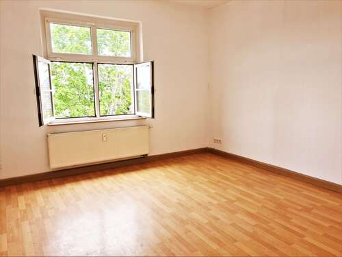 Foto - Wohnung zum Mieten in Weißenfels 370,00 € 66 m²