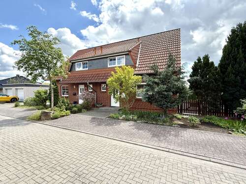 Foto - Haus zum Kaufen in Velpke 290.000,00 € 100 m²