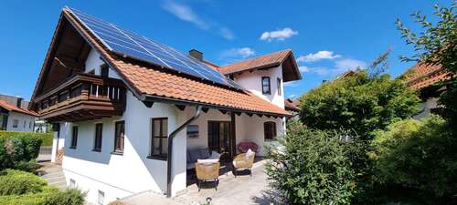 Foto - Haus zum Kaufen in Buch am Erlbach 835.000,00 € 200 m²