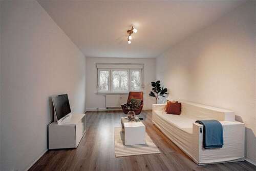 Foto - Wohnung zum Mieten in Crossen an der Elster 325,00 € 68 m²